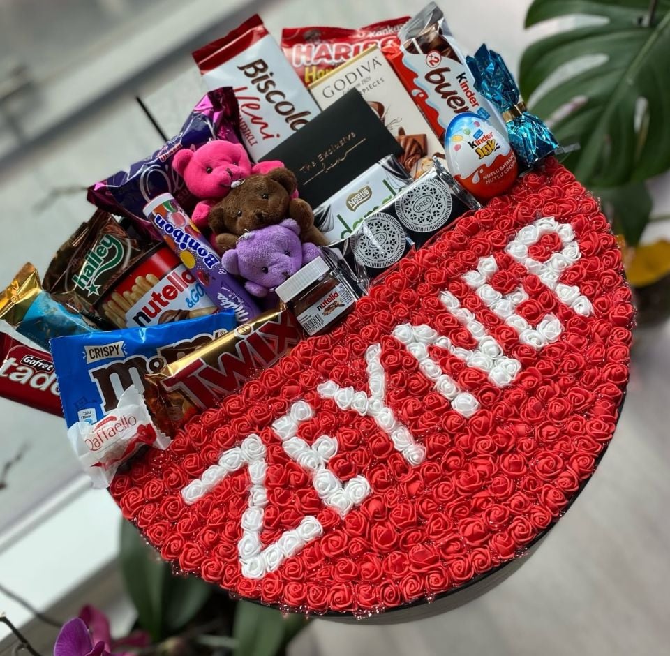 DEVASA İSİM TASARIM KUTU/ GIANT CYLINDER