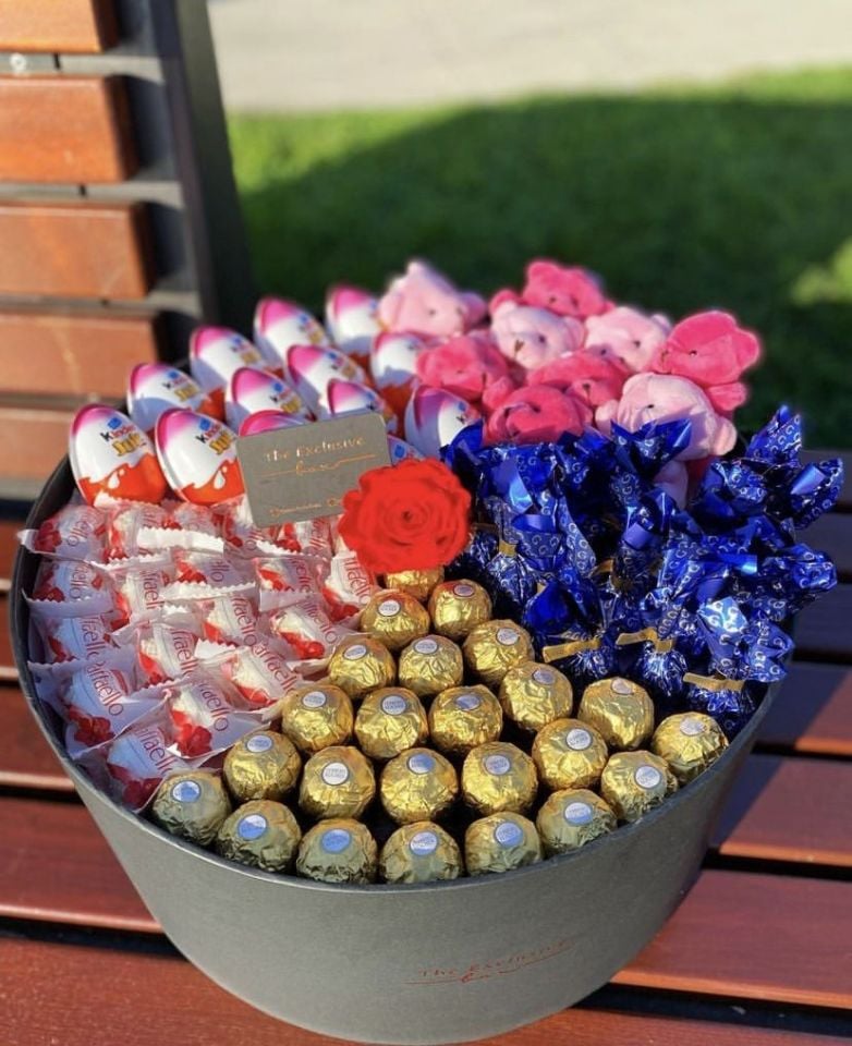 Devasa Çikolata Kutusu