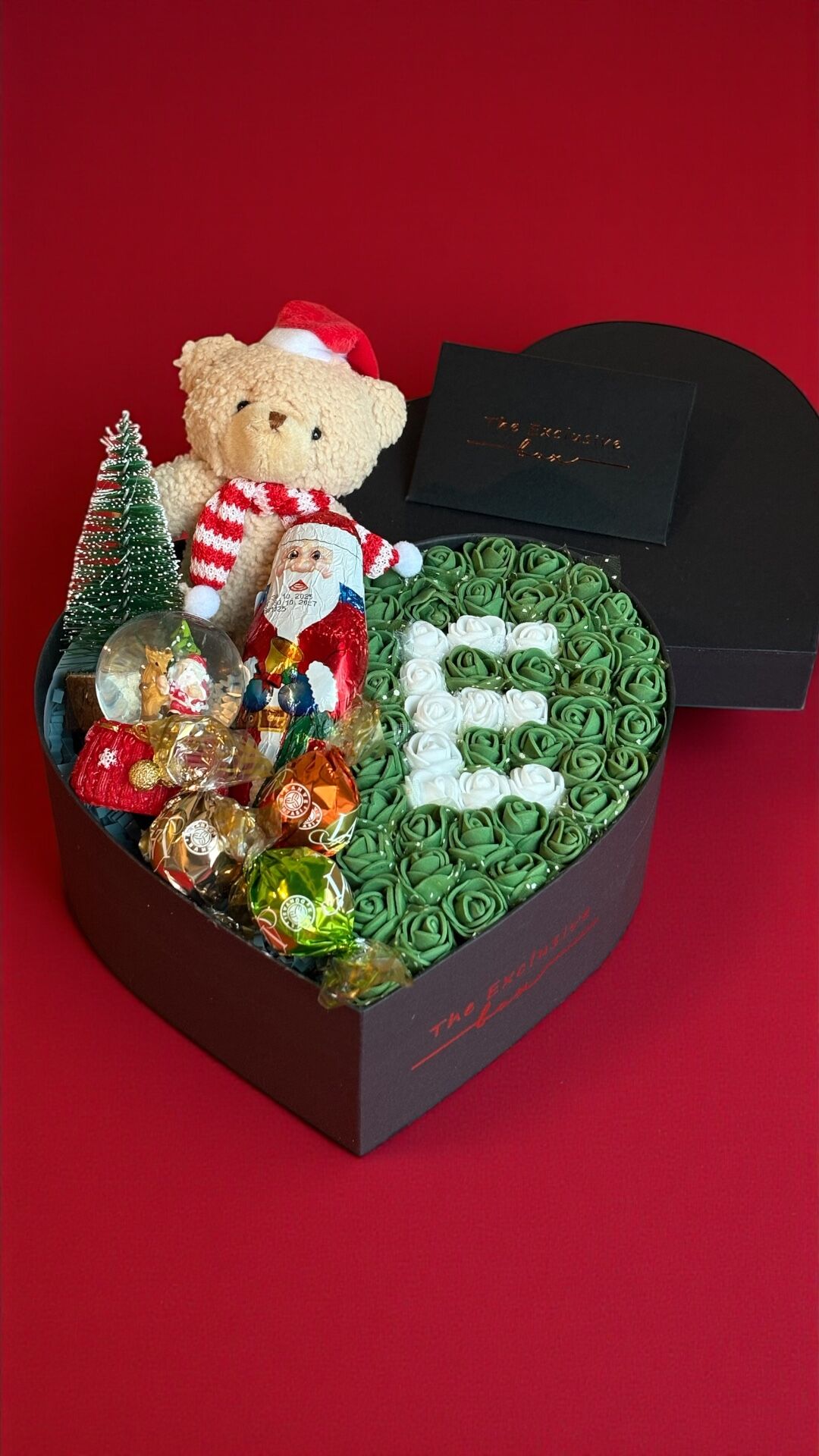 Tiny Christmas Box -Y